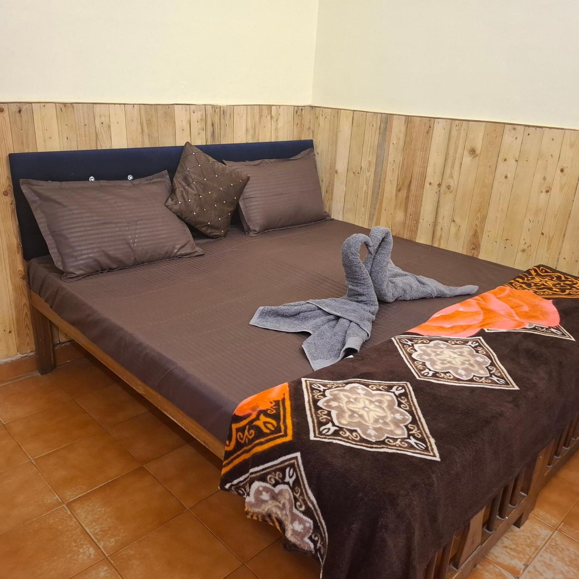 Ave Maria Guesthouse كُلفا المظهر الخارجي الصورة