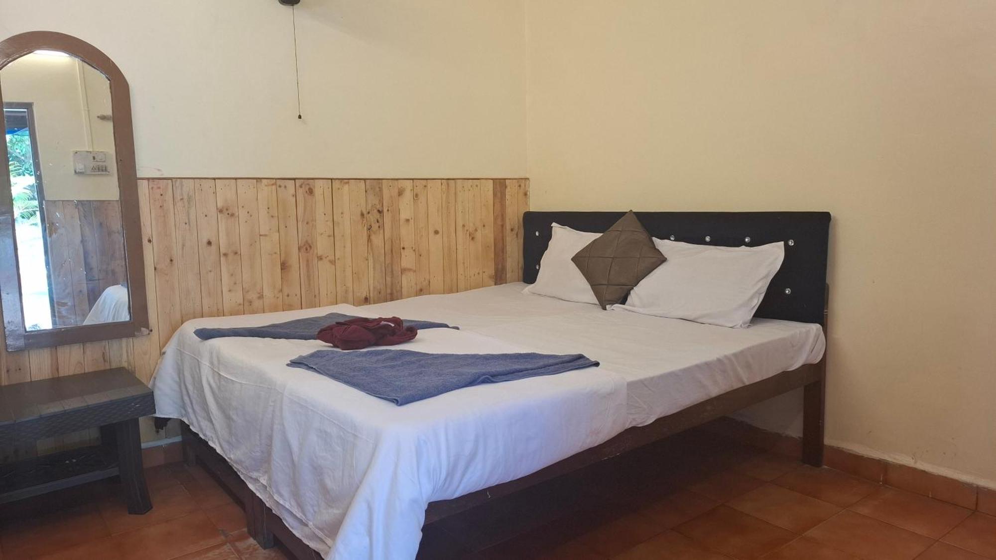 Ave Maria Guesthouse كُلفا المظهر الخارجي الصورة