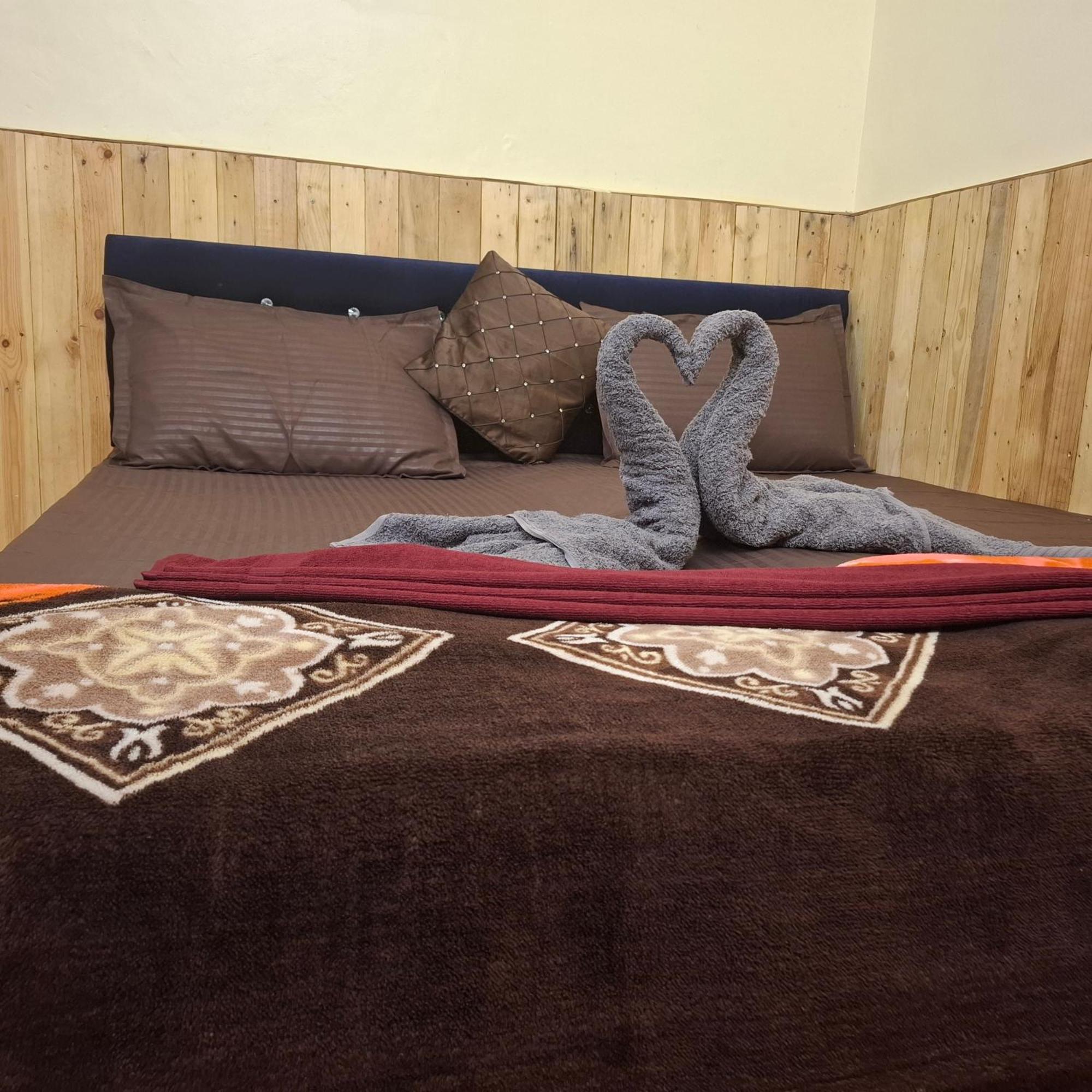 Ave Maria Guesthouse كُلفا المظهر الخارجي الصورة